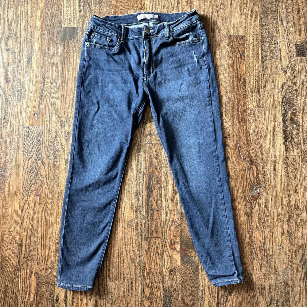 Just USA Women's Casual Blue Denim Jeans with Frayed Hem Size 12/31
